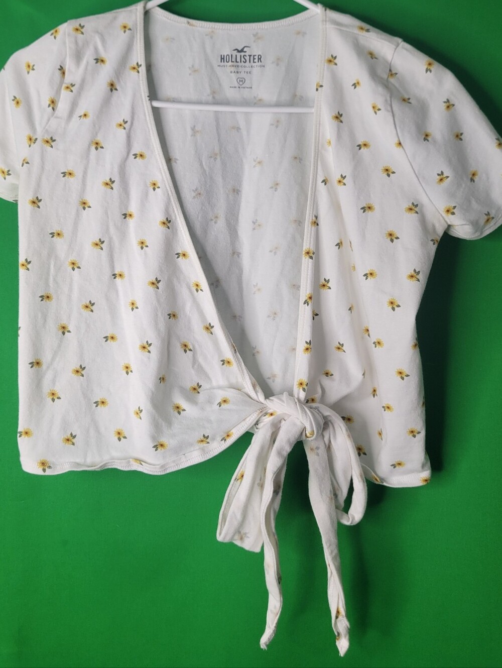Hollister White Tie-Front Crop Top Baby Tee Floral Print Y2k Summer 2000 Hippie